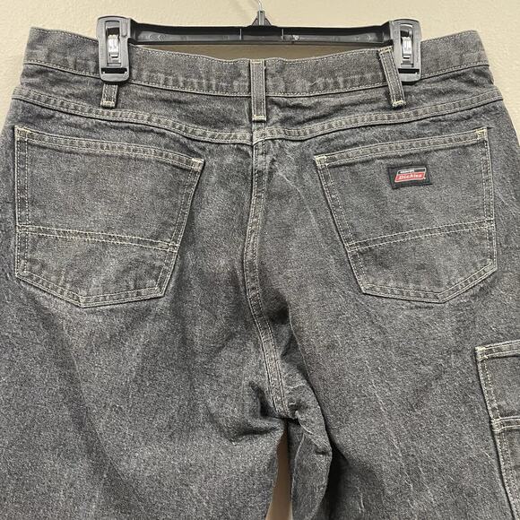 Dickies Loose Fit Faded Black Gray Denim Jean Shorts Size 34 - Picture 8 of 9